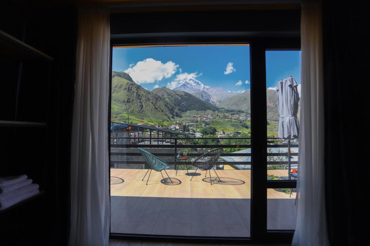 Hotel Inside Kazbegi Esterno foto