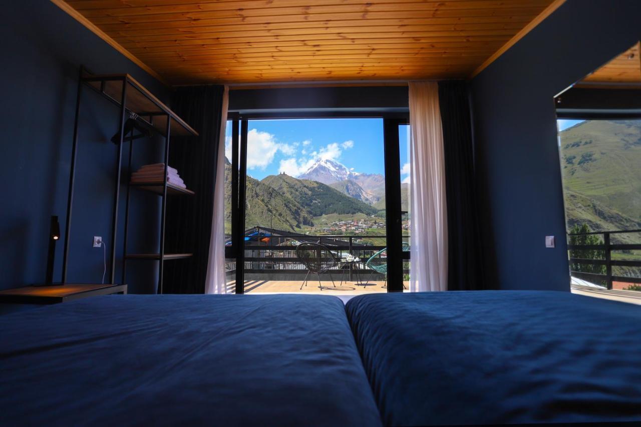Hotel Inside Kazbegi Esterno foto